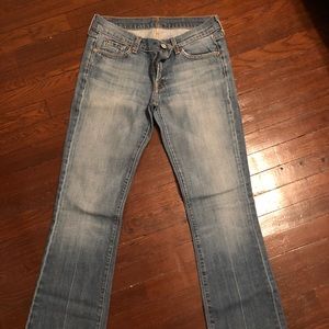 Light washed jeans